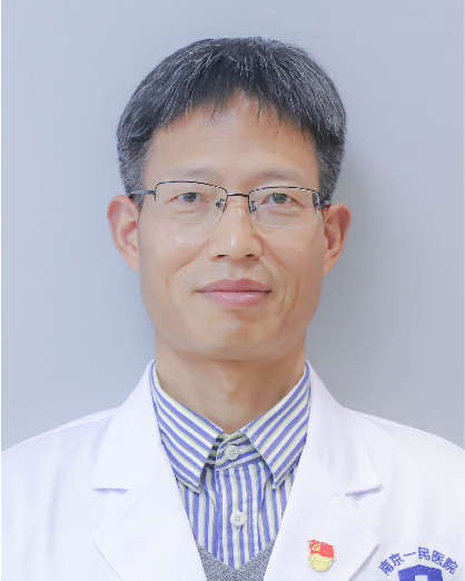 陆一平内科副主任医师陆一平学历:  1993年毕业于南通医学院,曾赴江苏